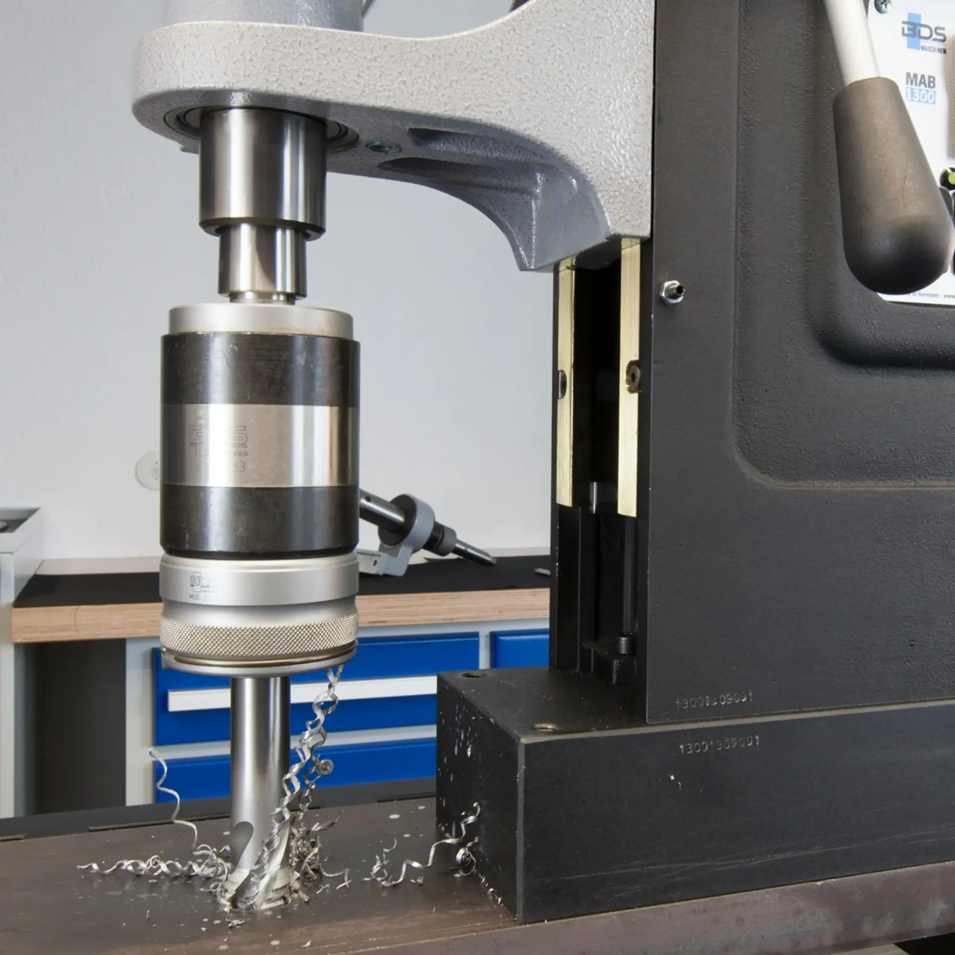 MAB 1300