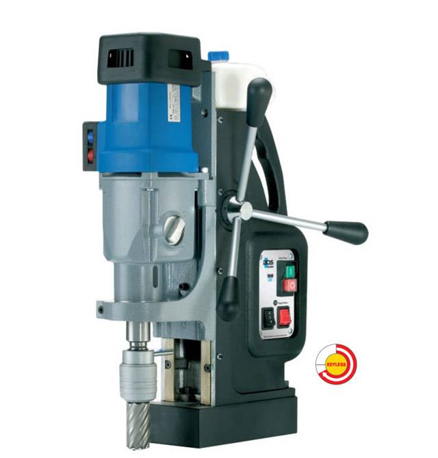 MAB 825