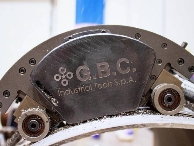 SPECIAL MACHINE - CHAIN PIPE CUTTING MACHINE GBC-TFC 100