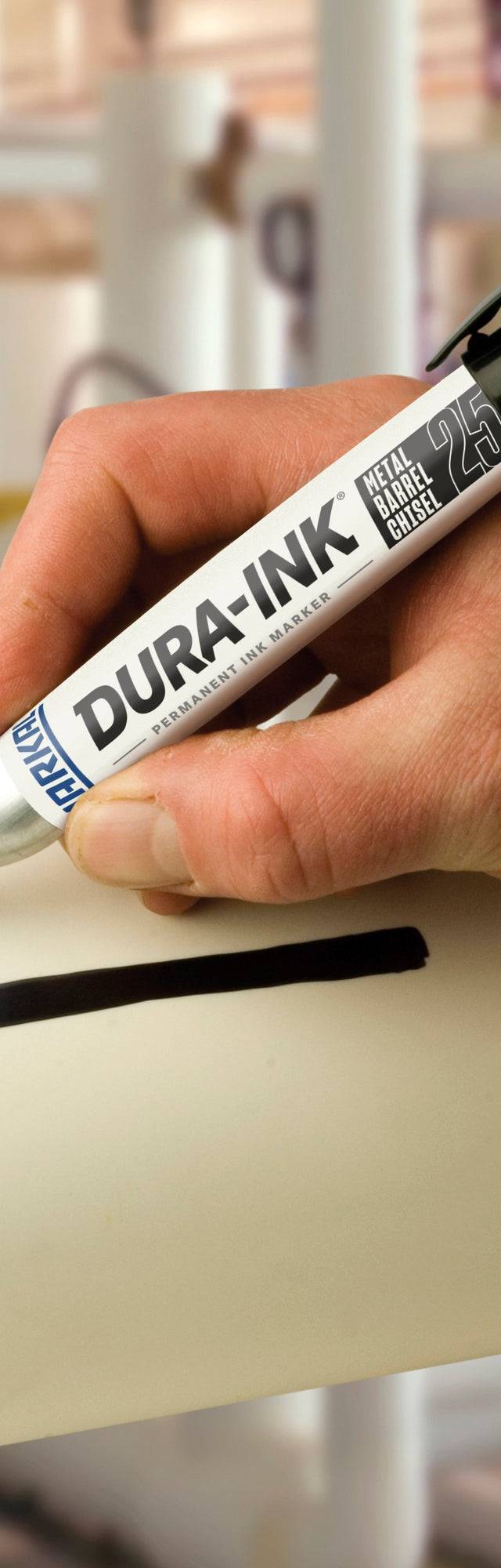 Siyah — Dura-Ink 25 (Metal Barrel Chisel)